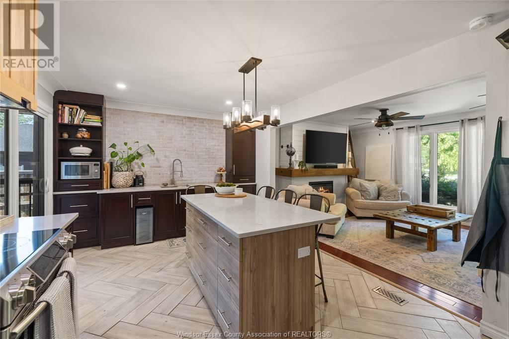 4259 ROSELAND DRIVE EAST Image 10
