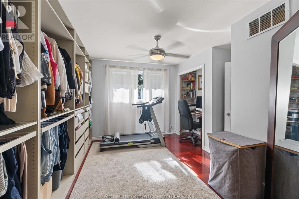 4259 ROSELAND DRIVE EAST Image 17
