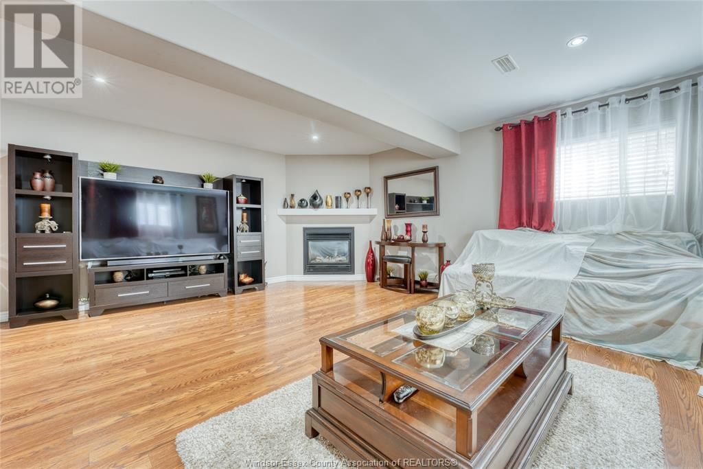 58 HOMESTEADS Image 24