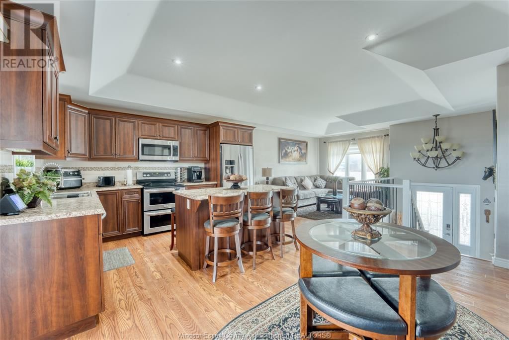 58 HOMESTEADS Image 8