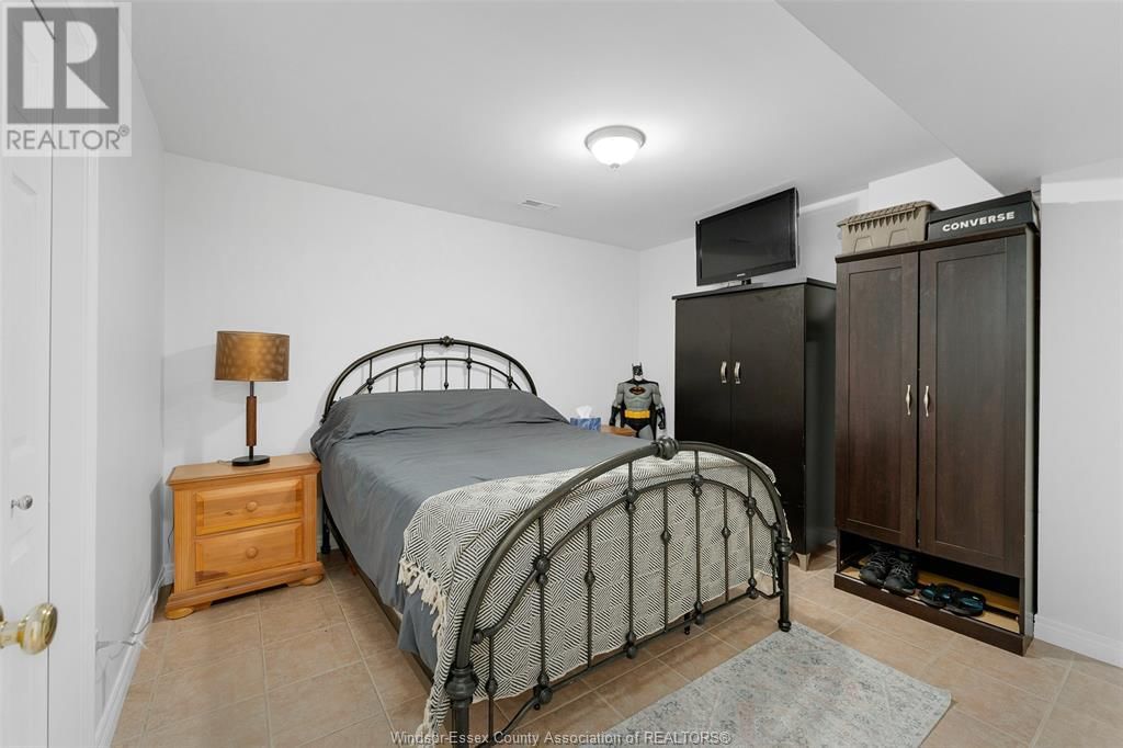 91 THERESA TRAIL Image 31