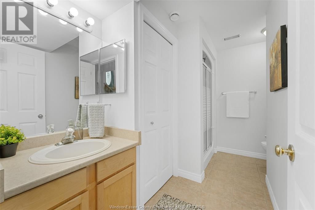 91 THERESA TRAIL Image 32