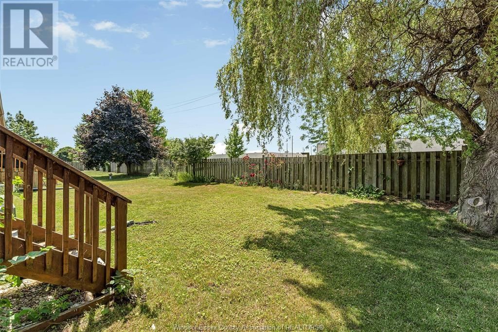 91 THERESA TRAIL Image 35