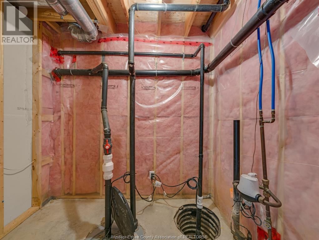 4 - 32 ROBSON ROAD Image 35