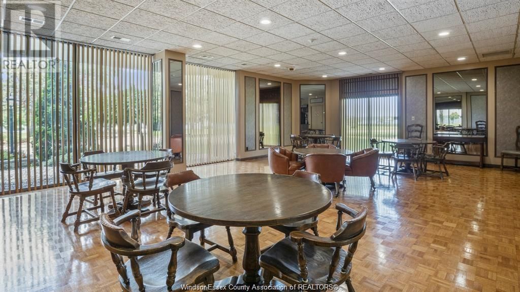 306 - 3663 RIVERSIDE DRIVE EAST Image 28