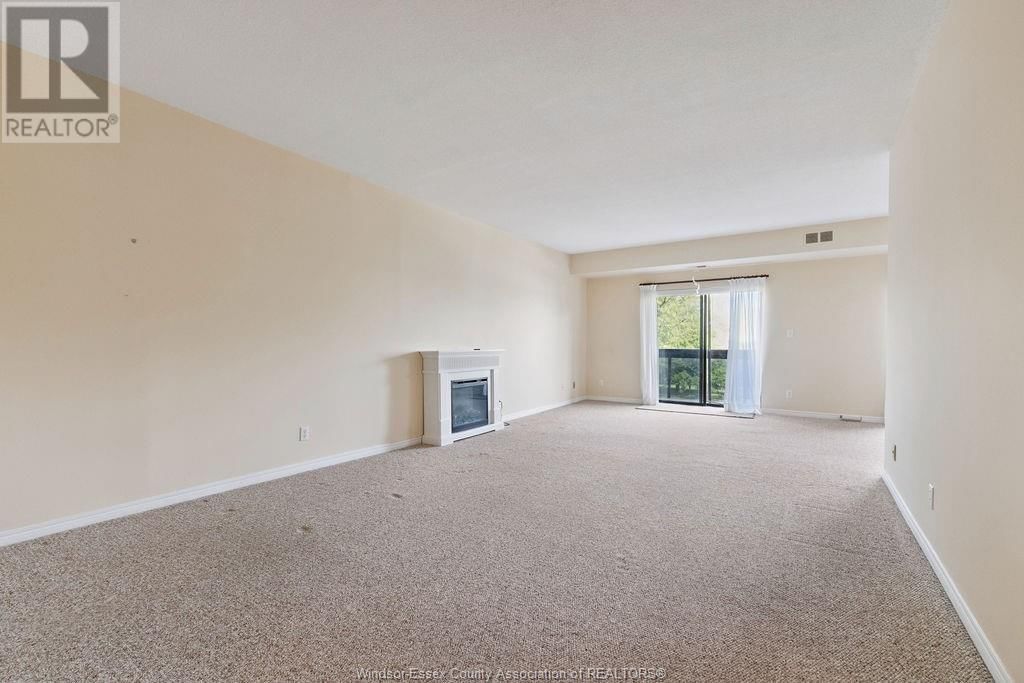 306 - 3663 RIVERSIDE DRIVE EAST Image 6