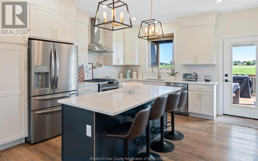 105 CONSERVATION BOULEVARD Image 14