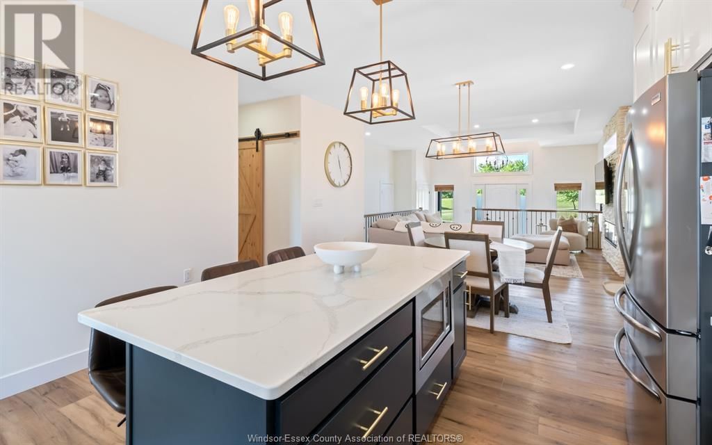 105 CONSERVATION BOULEVARD Image 17