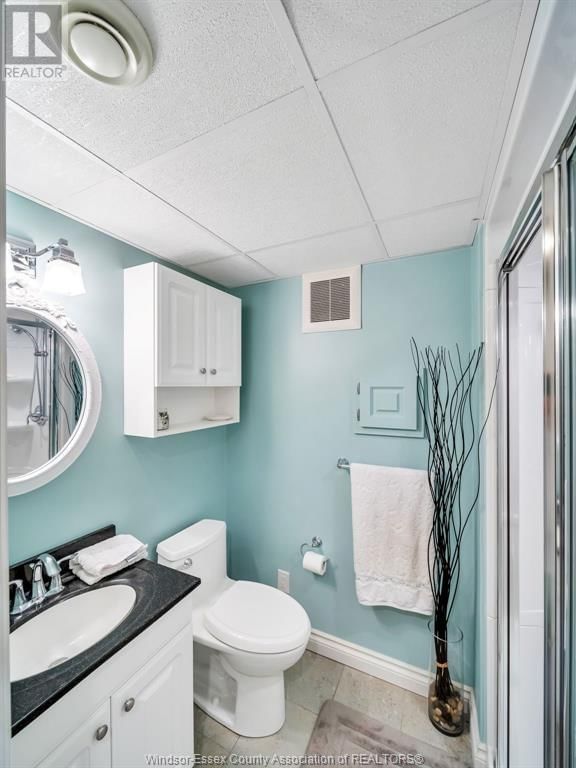 3927 SOUTH TALBOT ROAD Image 23