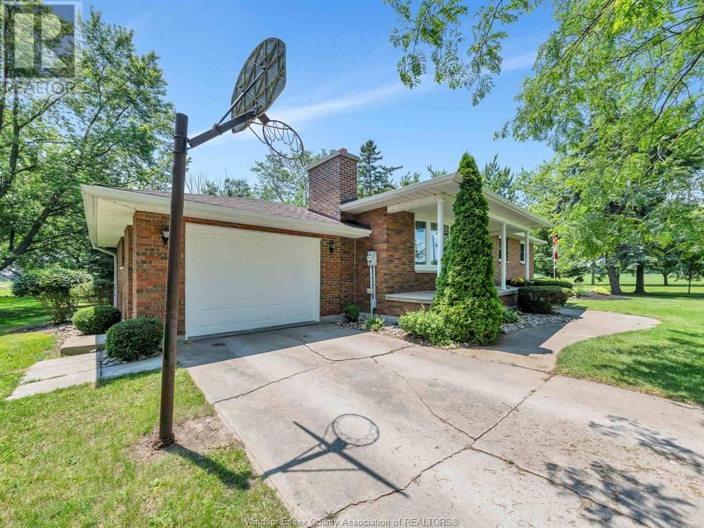 3927 SOUTH TALBOT ROAD Image 3