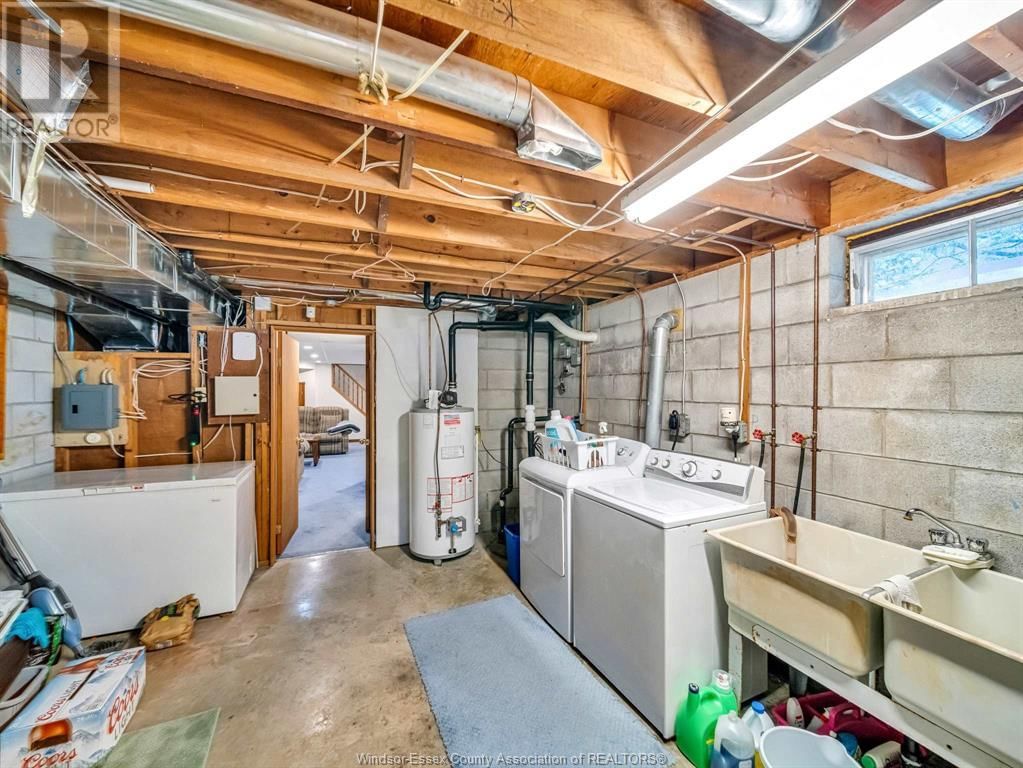3927 SOUTH TALBOT ROAD Image 30