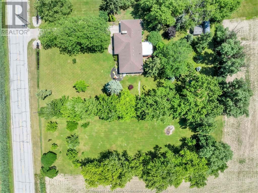 3927 SOUTH TALBOT ROAD Image 38