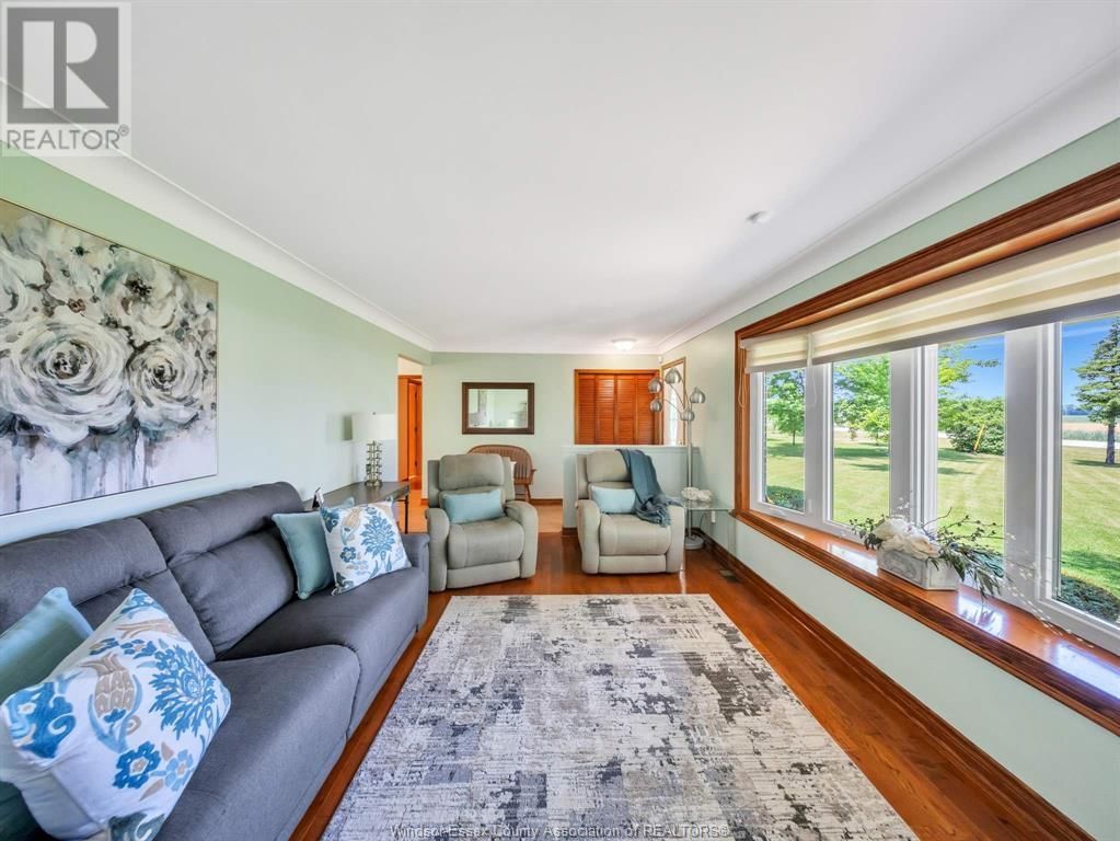 3927 SOUTH TALBOT ROAD Image 7