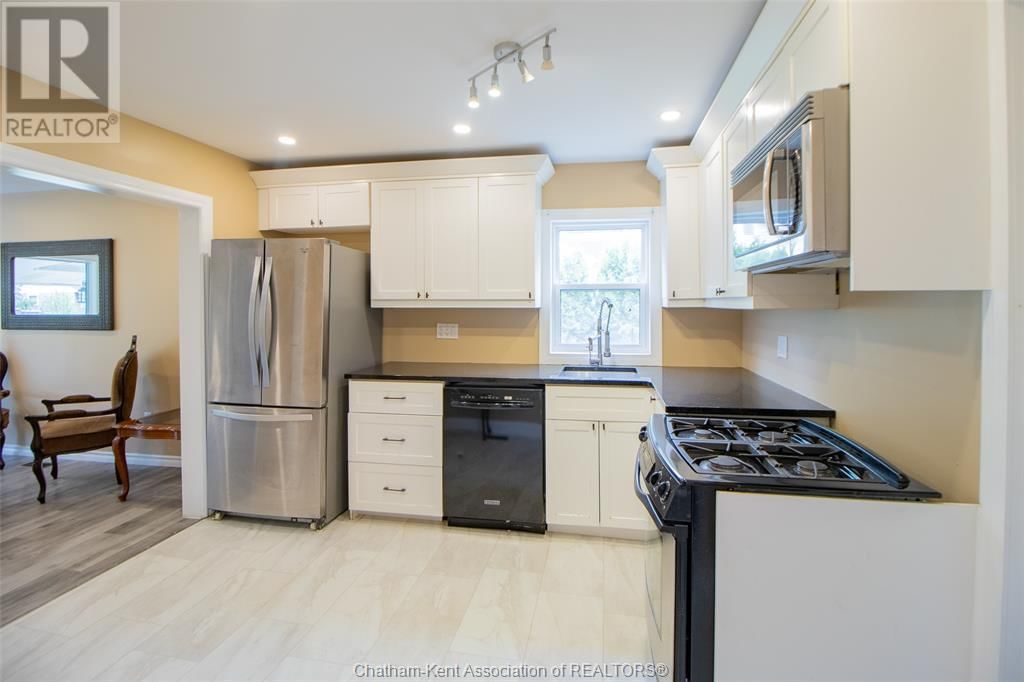 23 SISKIND COURT Image 12