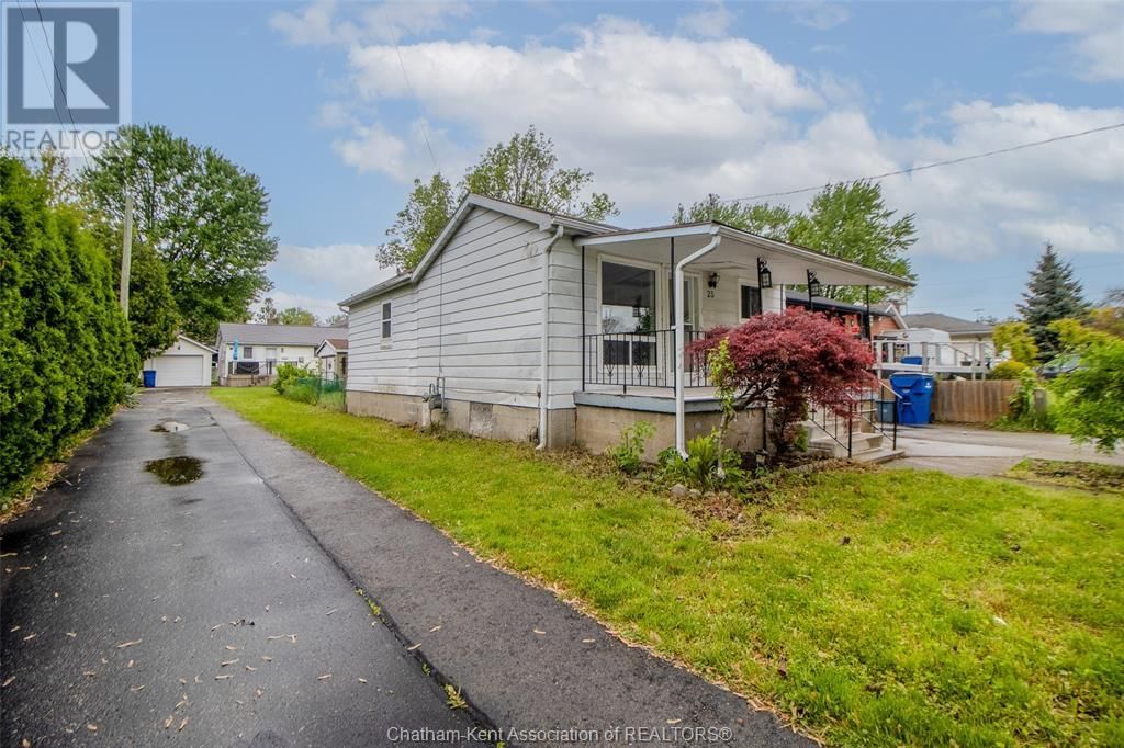 23 SISKIND COURT Image 17