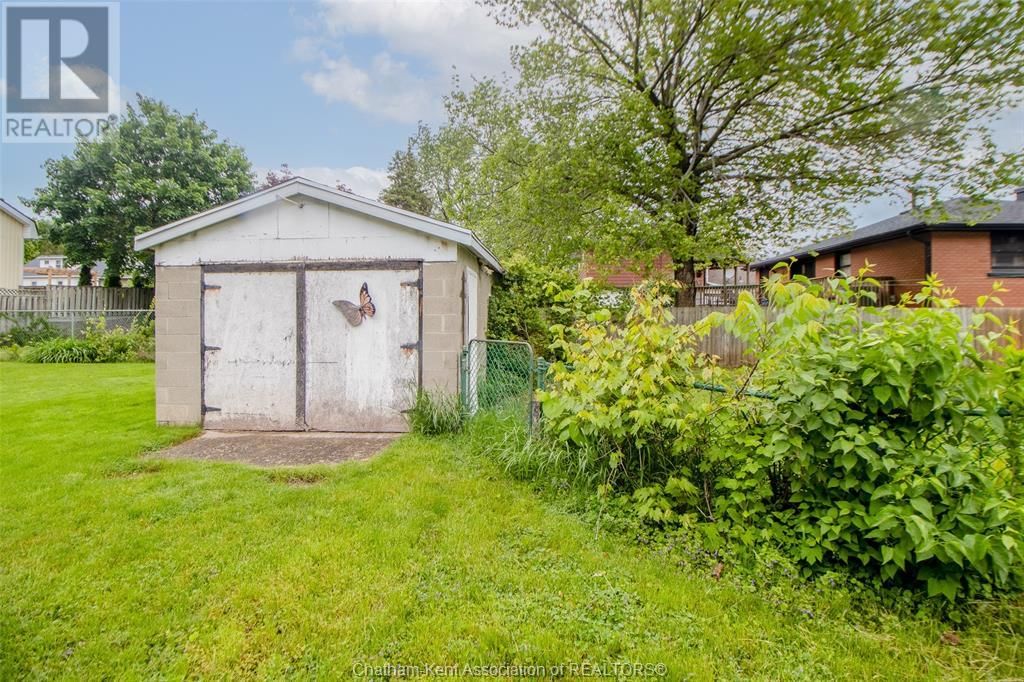 23 SISKIND COURT Image 19