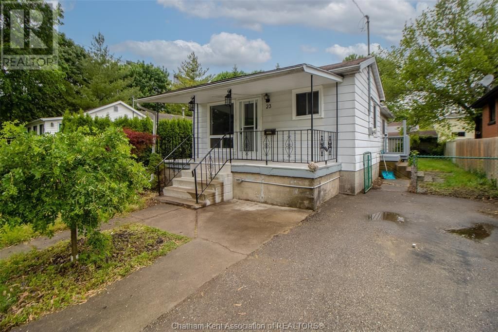 23 SISKIND COURT Image 2