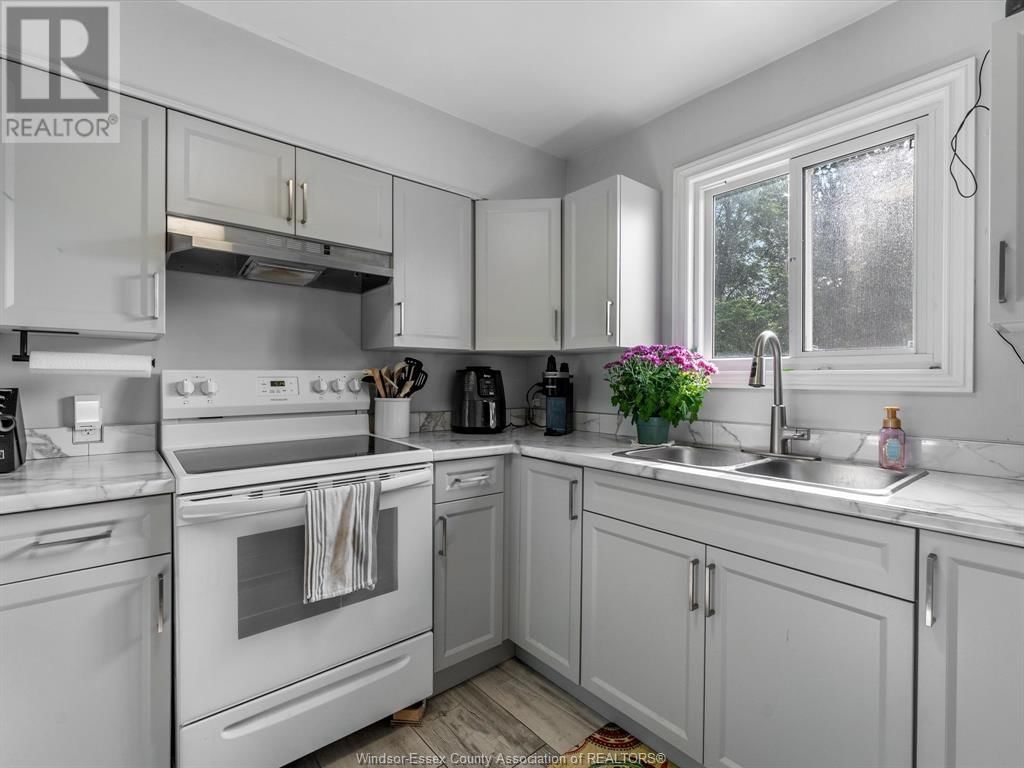 8650 MALDEN ROAD Image 11