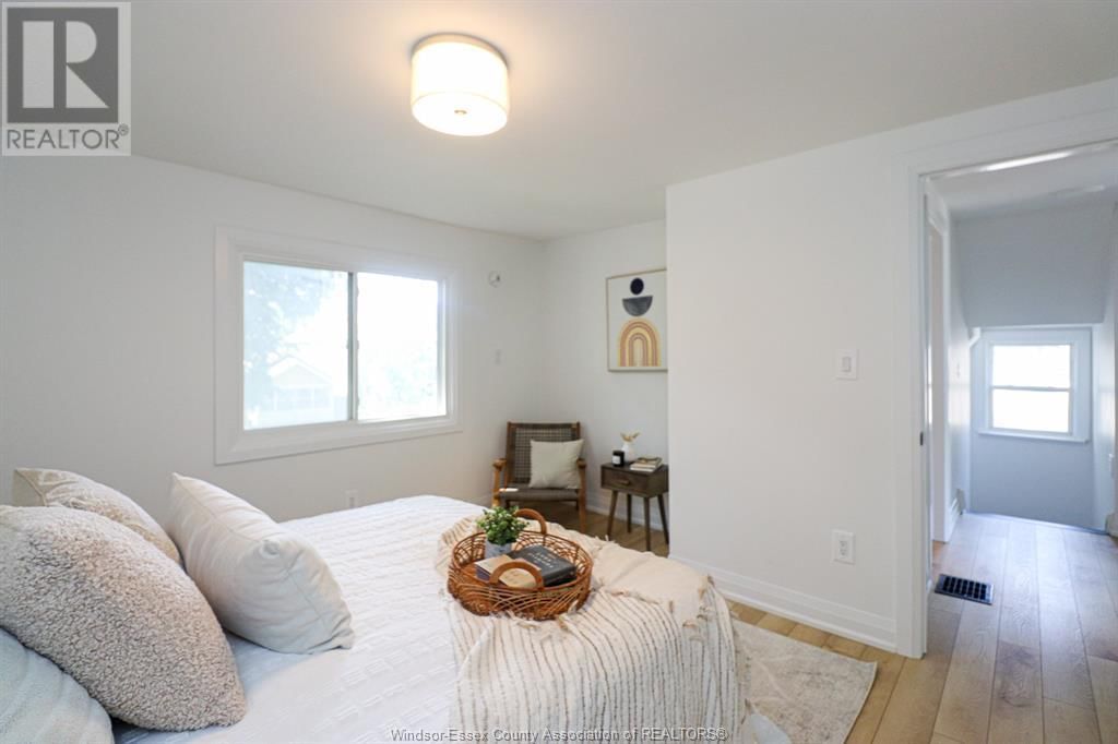3629 QUEEN Image 22