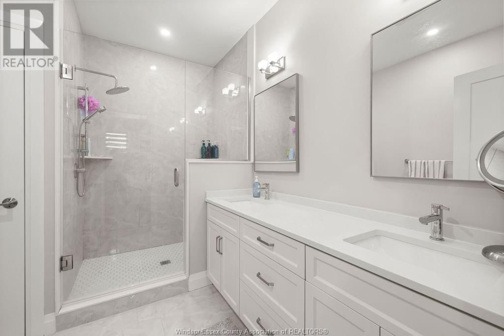 2507 CLEARWATER Image 16