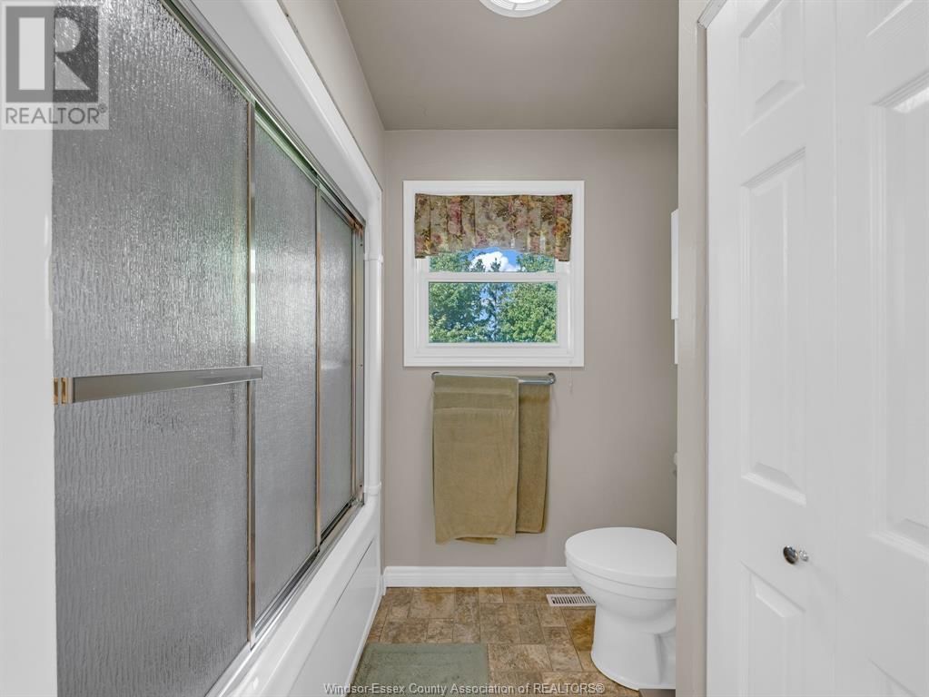 1539 MERSEA RD 2 Image 19