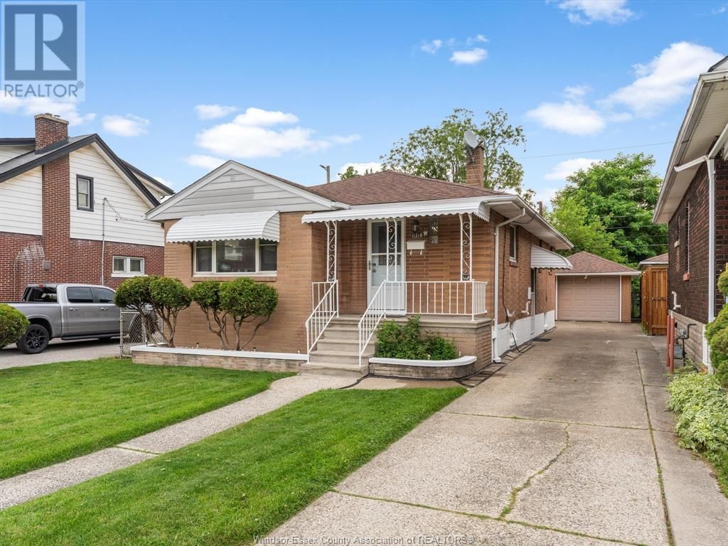 1310 DUFFERIN Image 1