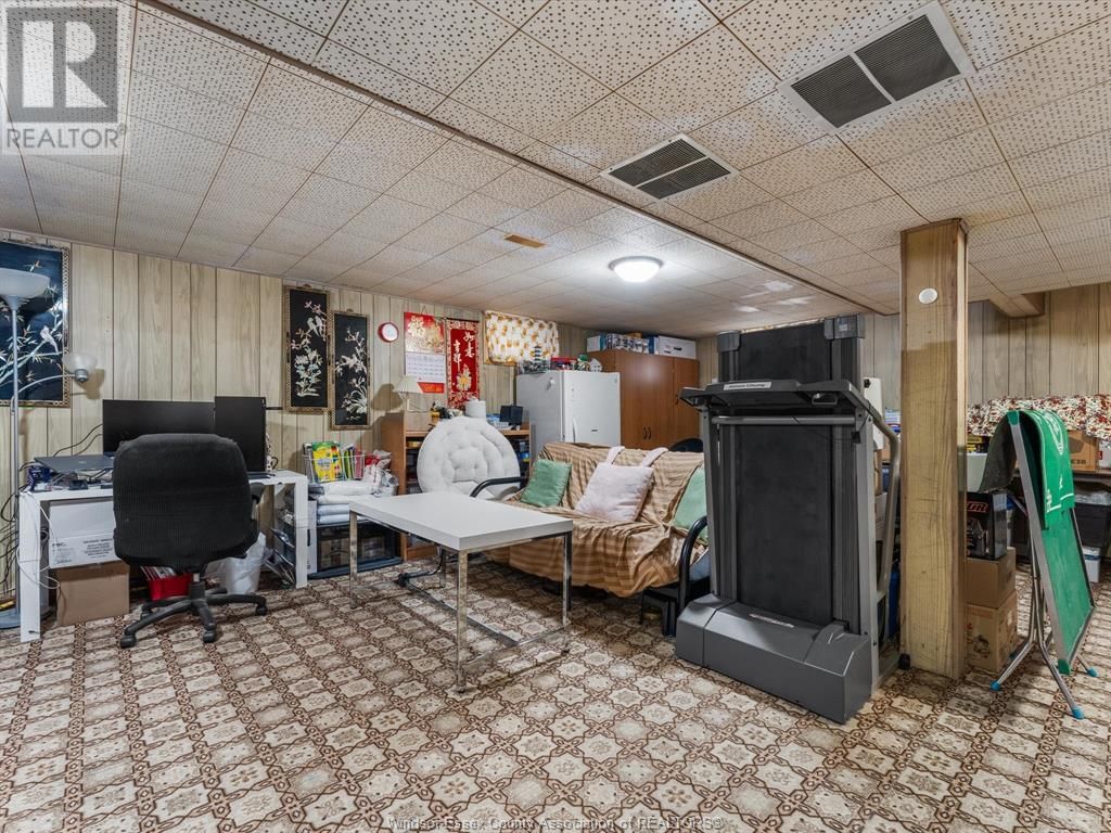 1310 DUFFERIN Image 26