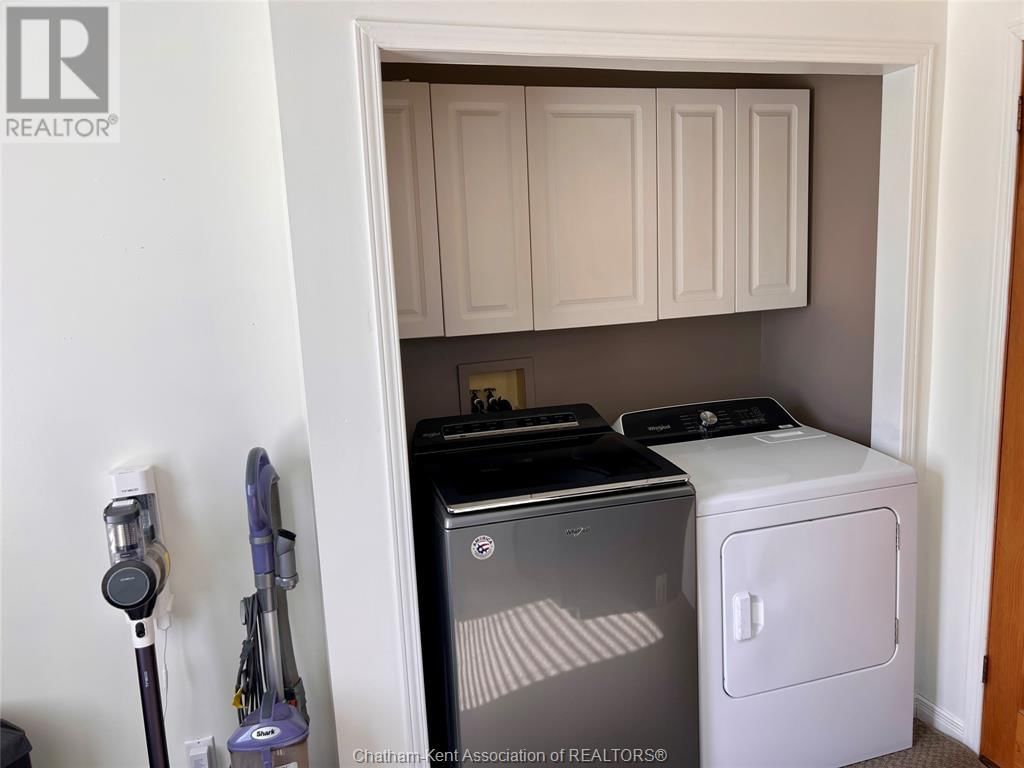 234 WELLINGTON STREET Image 25