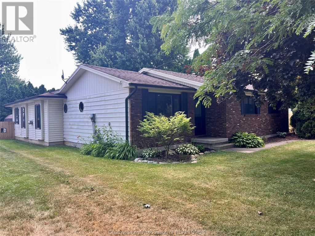 234 WELLINGTON STREET Image 30