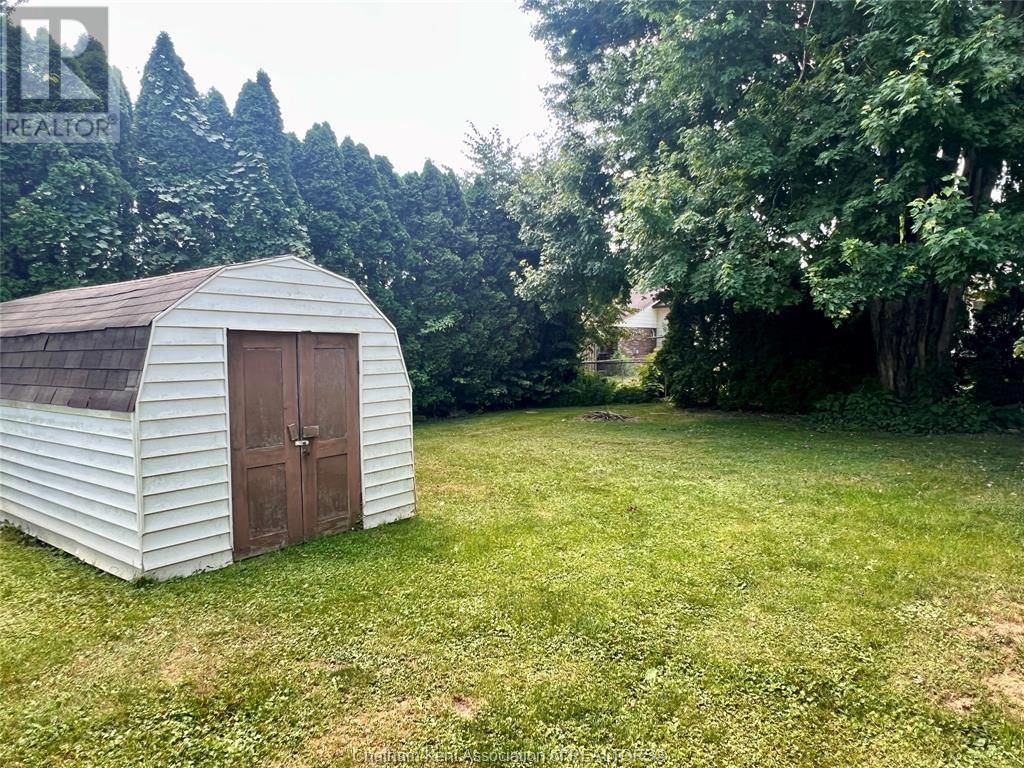 234 WELLINGTON STREET Image 37