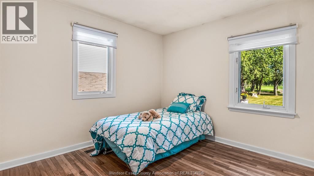 4054 ROSELAND DRIVE WEST Image 24