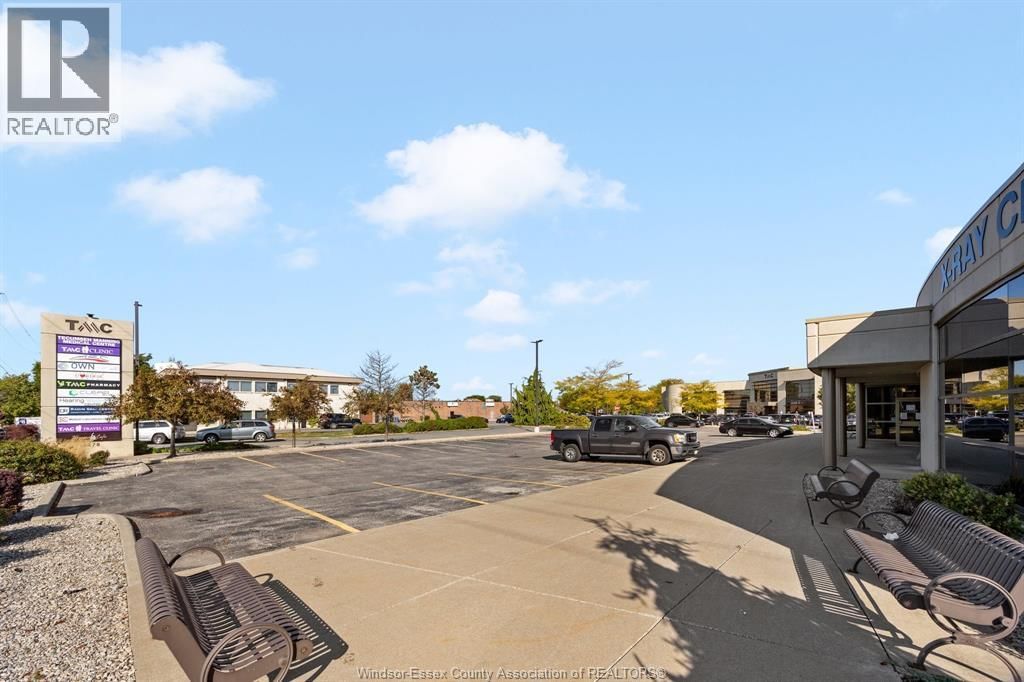 10 - 13278 TECUMSEH ROAD EAST Image 17