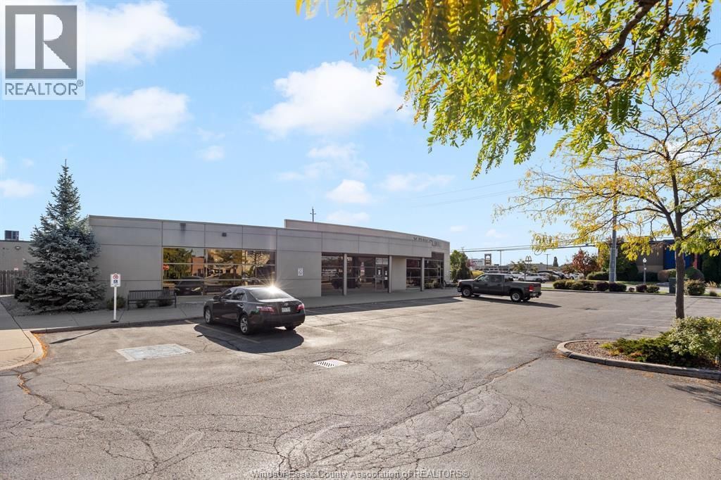 10 - 13278 TECUMSEH ROAD EAST Image 18