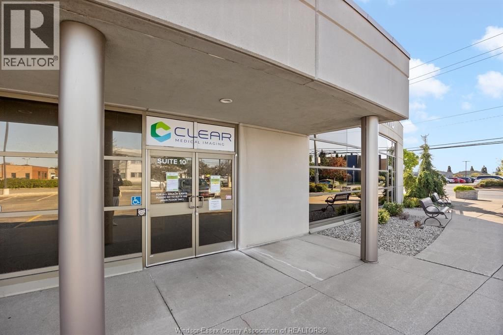 10 - 13278 TECUMSEH ROAD EAST Image 2