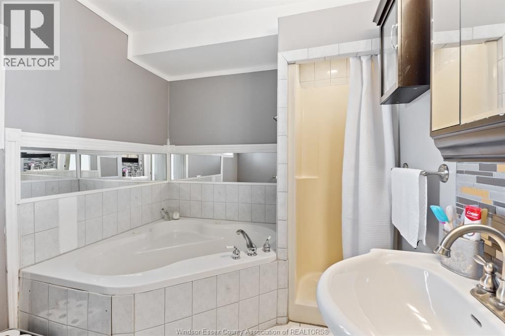 4165 TECUMSEH ROAD EAST Image 31