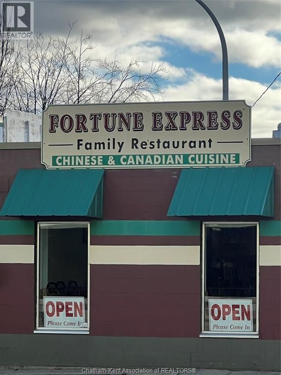 104 WELLINGTON STREET Image 4