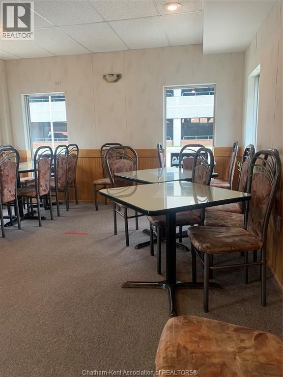 104 WELLINGTON STREET Image 6