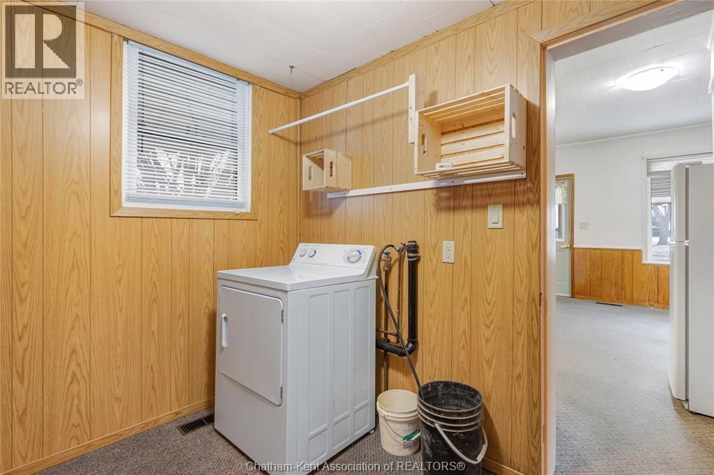 34 CHATHAM STREET SOUTH Image 33