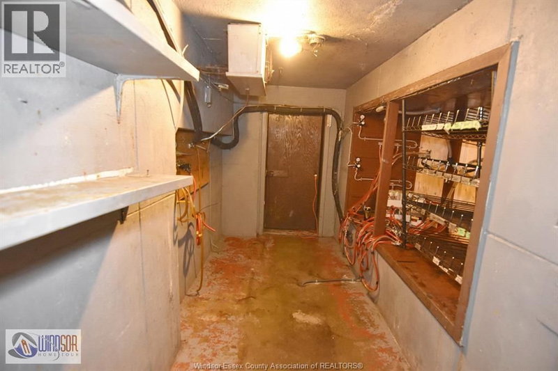 Image #1 of Restaurant for Sale at Walker, Windsor, Ontario