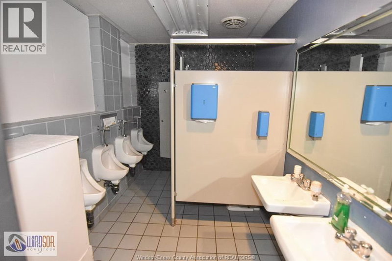 Image #1 of Restaurant for Sale at Walker, Windsor, Ontario