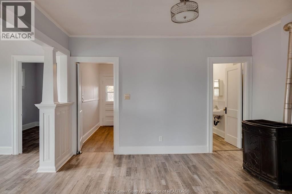 485 LOUIS AVENUE Image 5