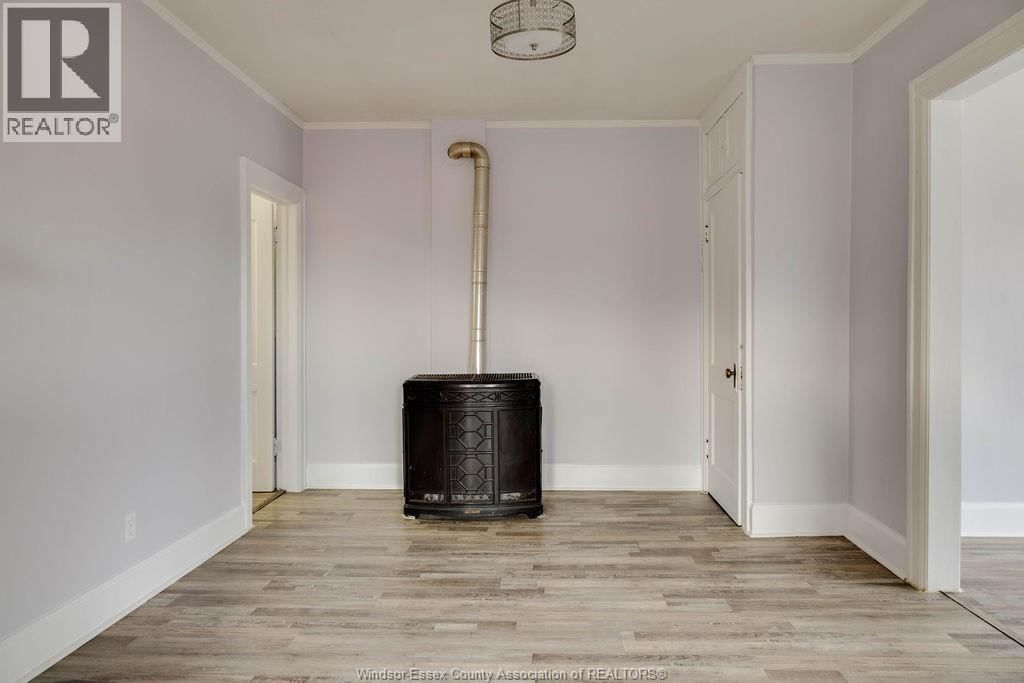 485 LOUIS AVENUE Image 7