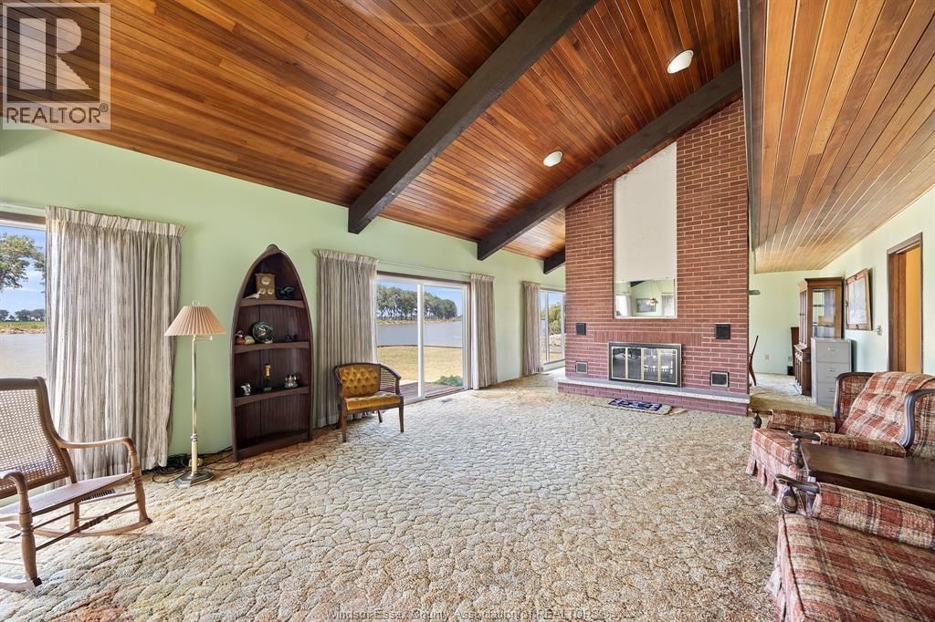 21240 DOCKSIDE ROAD Image 13