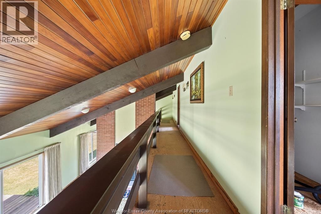 21240 DOCKSIDE ROAD Image 17