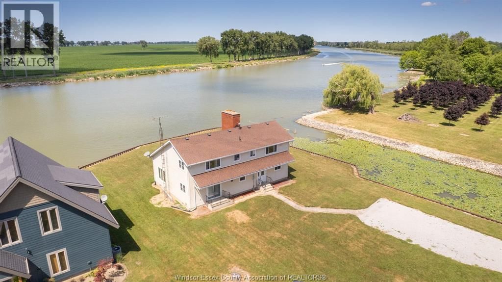 21240 DOCKSIDE ROAD Image 34