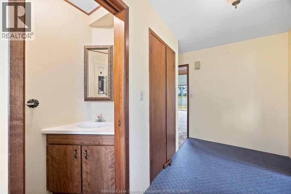 21240 DOCKSIDE ROAD Image 6