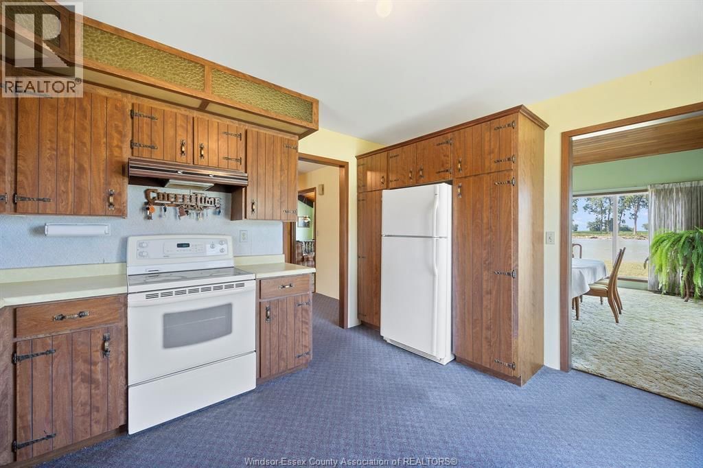 21240 DOCKSIDE ROAD Image 9