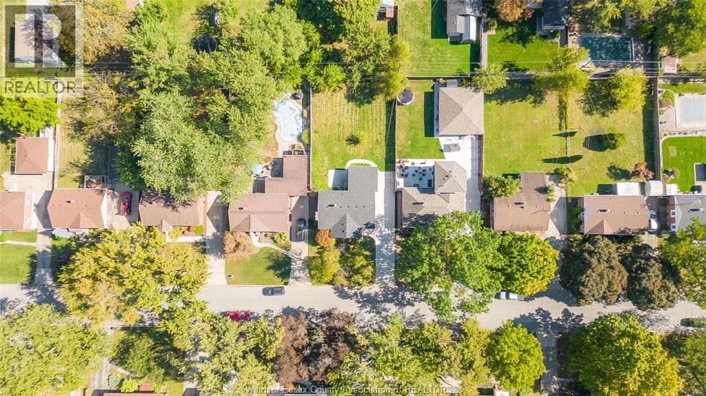 LOWER - 3162 CURRY AVENUE Image 30