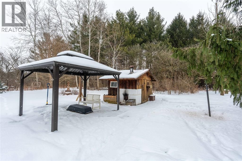 2302 MCCALLUM LINE Image 15