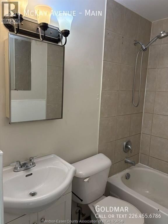 202-204 MCKAY Image 5